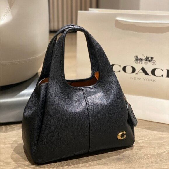 Coach Handbags - Coach new LANA vegetable basket bag CM545